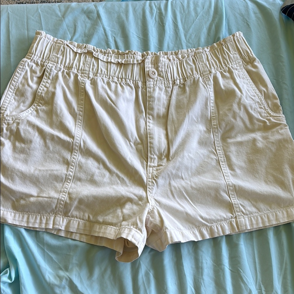 Madewell Cream High-Waist Elastic Paperbag Shorts